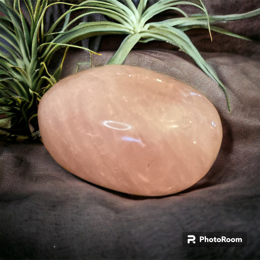 Rose Quartz Palm Stone