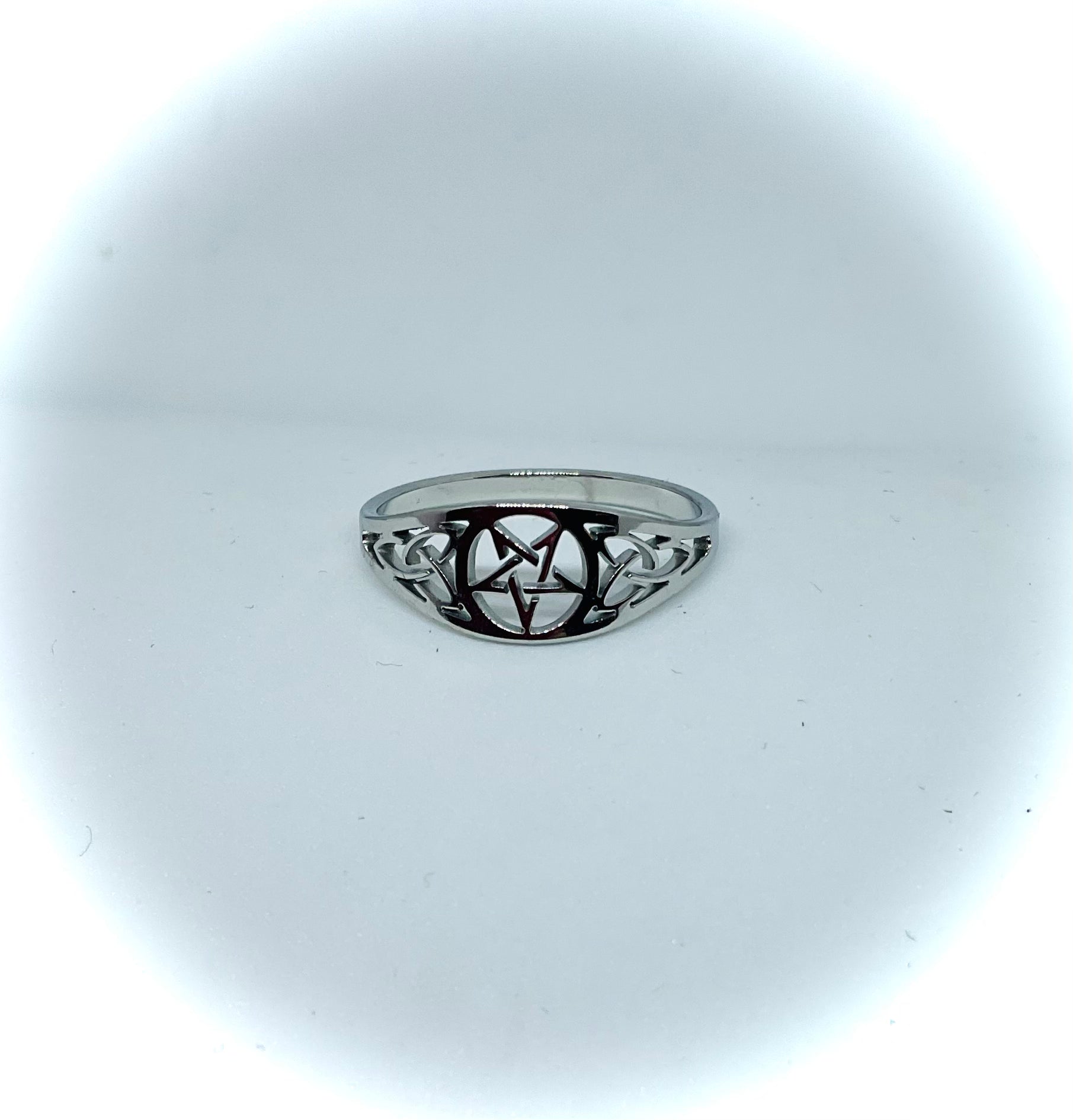 Silver Pentagram Trinity Ring