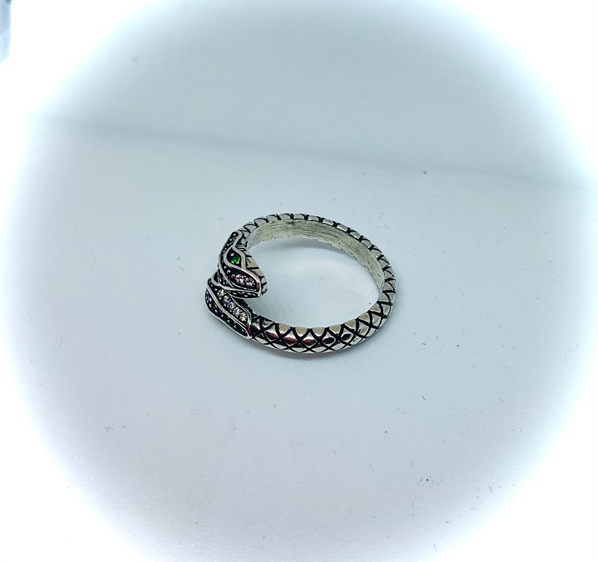 Silver Two-Headed Gemstone Serpentine Ring